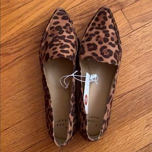 Leopard flats